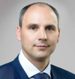 Губернатор Денис Паслер поздравил сотрудников и ветеранов спасательных служб с профессиональным праздником