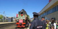 Сотрудники полиции обеспечили охрану общественного порядка во время прибытия «Поезда Победы» - Администрация города