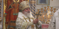 Архипастыри Оренбургской митрополии совершили Рождественскую Божественную литургию - Бузулукская Епархия